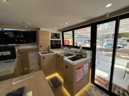 Aventura Catamarans Aventura 37 Pronto Sail