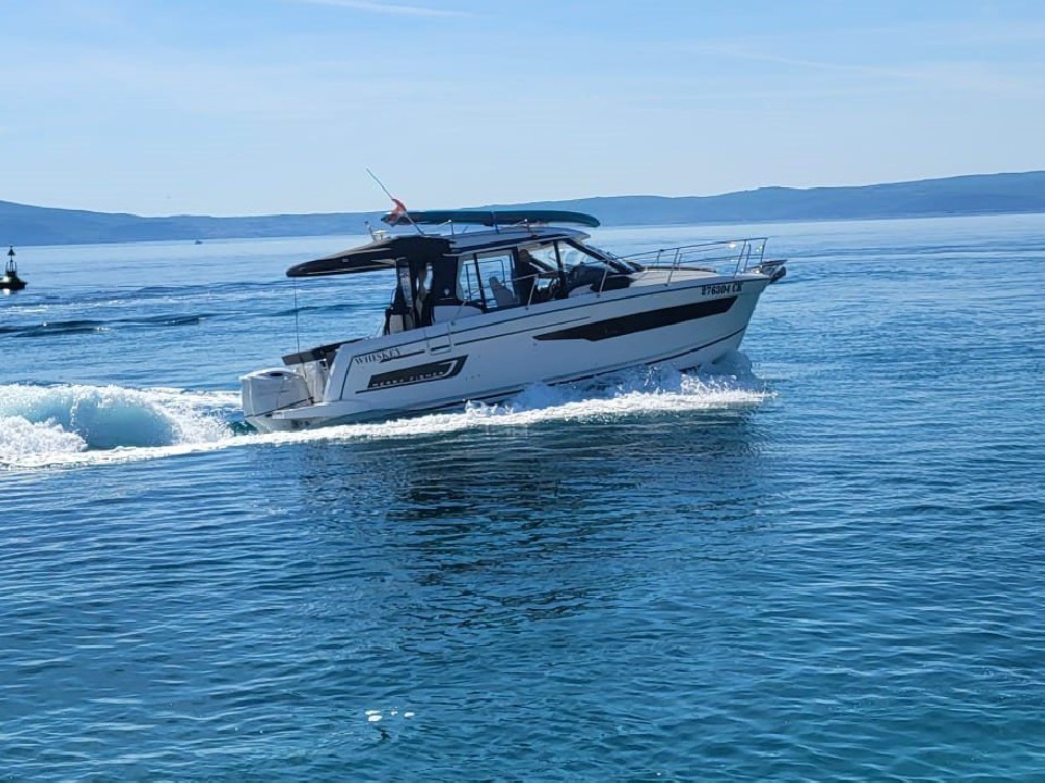 Jeanneau Merry Fisher 895 - 2 cab. Whiskey