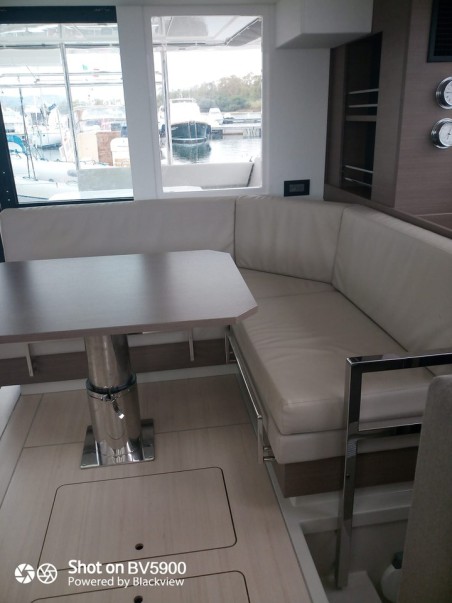 Leopard Catamarans / Robertson & Caine Leopard 42 - 4 cab. Lilamac