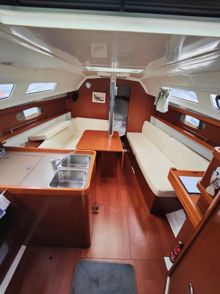 Bénéteau Oceanis 31 Titina