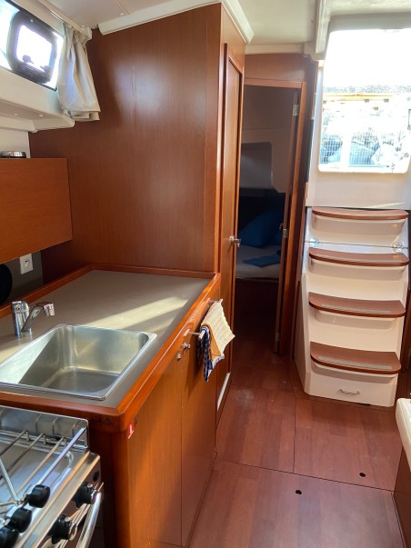 Bénéteau Oceanis 38.1 Jasmine