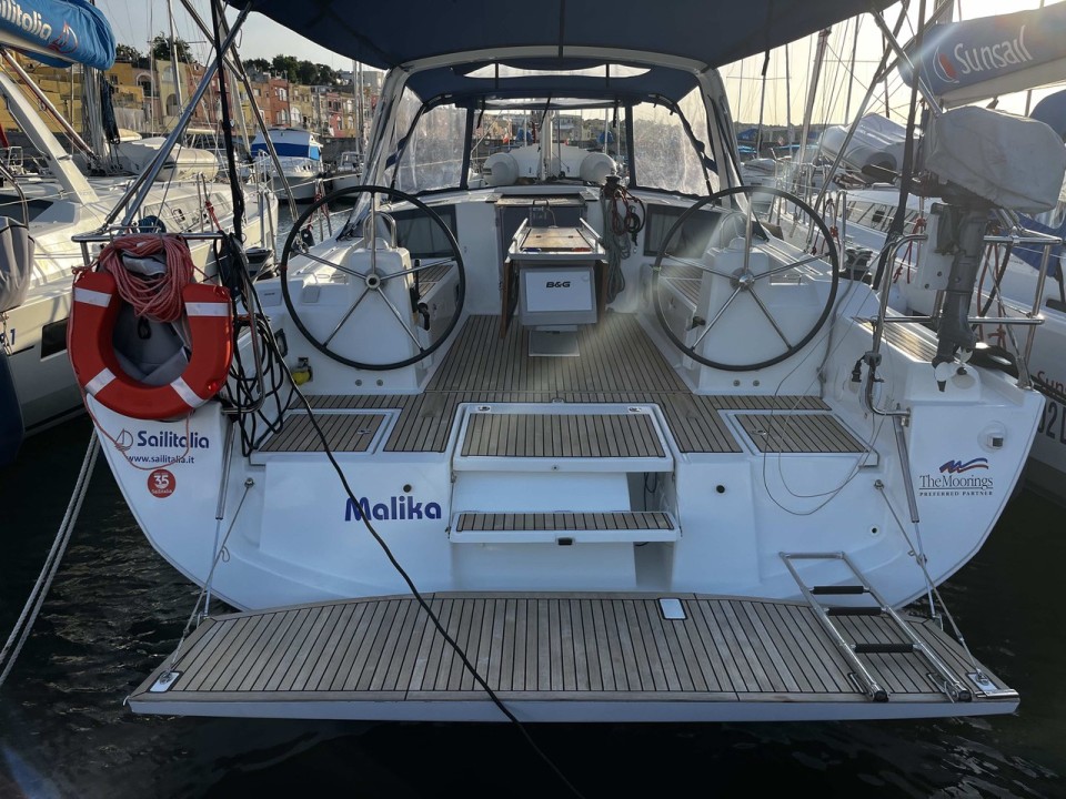 Bénéteau Oceanis 41.1 Malika