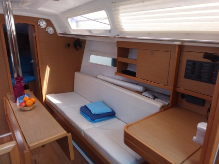 Jeanneau Sun Odyssey 319 - 2 cab. Pupatella