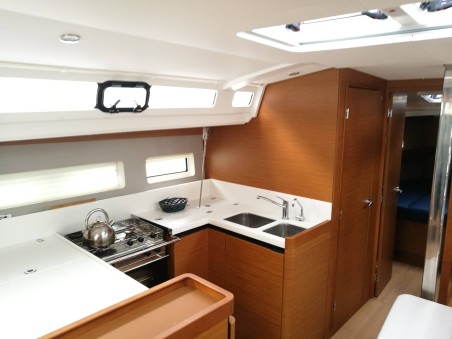 Jeanneau Sun Odyssey 440 - 4 cab. Aitna