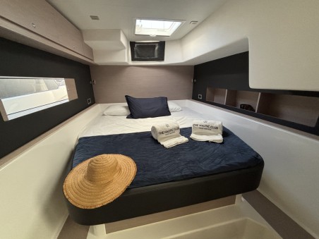 Dufour Yachts Dufour 48 Catamaran - 5 + 1 cab. Siente El Mar