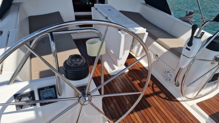 Elan Marine Elan 45 Maslina