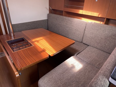 Hanse Yachts Hanse 385 Kon-Tiki