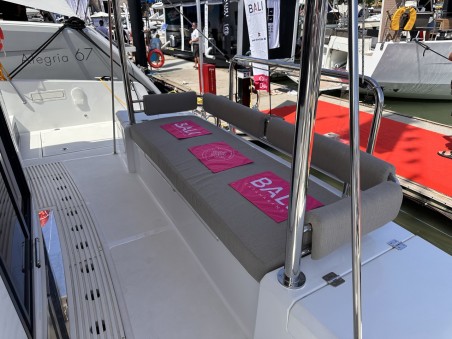 Catana Group Bali 4.2 - 4 + 1 cab. Joyous