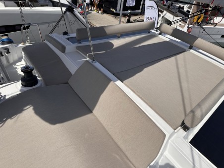 Catana Group Bali 4.2 - 4 + 1 cab. Joyous