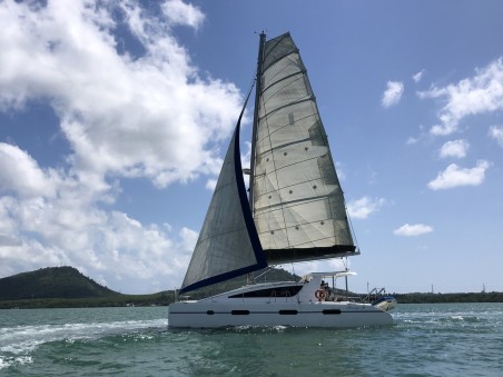 Matrix Vision 450 | Yacht Charter Thailand | Travelboat