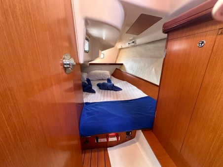 Bénéteau Oceanis Clipper 323 No regrets