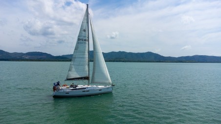 Jeanneau Sun Odyssey 469 Aurora Belle