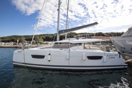 Fountaine Pajot Fountaine Pajot Astrea 42 Follow the Sun