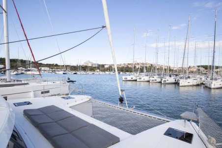 Fountaine Pajot Fountaine Pajot Astrea 42 Follow the Sun