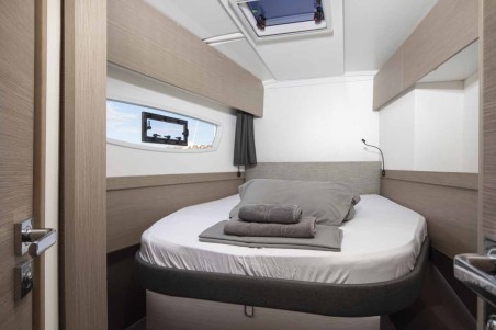 Fountaine Pajot Fountaine Pajot Astrea 42 Follow the Sun