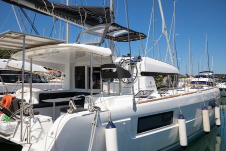 Lagoon-Bénéteau Lagoon 40 - 3 + 2 cab Yolo