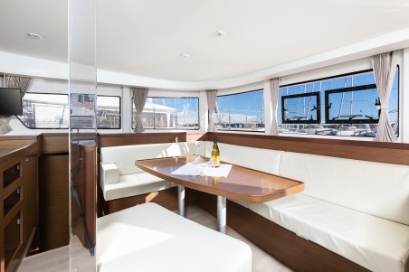 Lagoon-Bénéteau Lagoon 42 - 4 + 2 cab. Mare Fiero