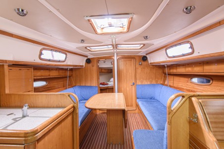 Bavaria Yachtbau Bavaria 37 Cruiser Gigiona