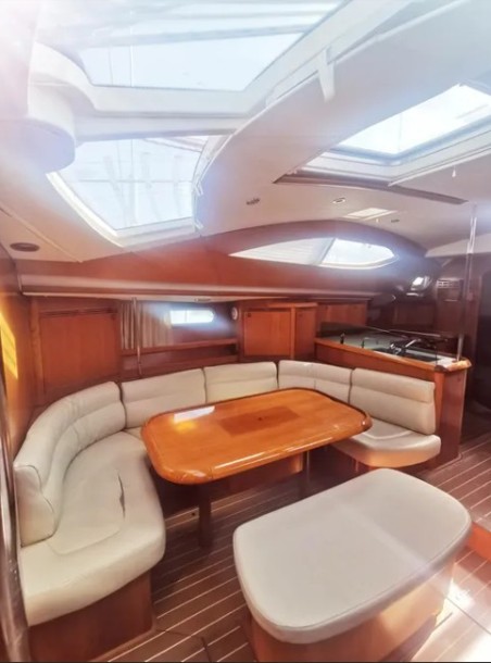 Jeanneau Sun Odyssey 49 DS Sunset