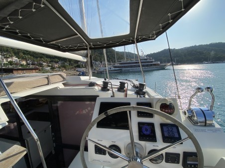 Fountaine Pajot Fountaine Pajot Astrea 42 - 4 + 2 cab. Osaya