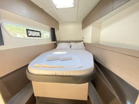 Fountaine Pajot Fountaine Pajot Astrea 42 - 4 + 2 cab. Osaya