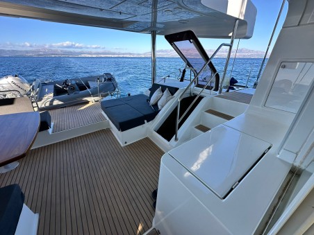 Lagoon-Bénéteau Lagoon 52 F - 6 + 2 cab. Akana