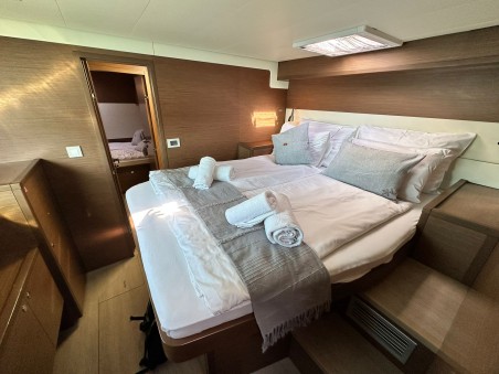 Lagoon-Bénéteau Lagoon 52 F - 6 + 2 cab. Akana