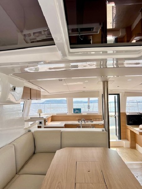 Catana Group Bali 4.2 - 4 + 1 cab. Honey Meadow