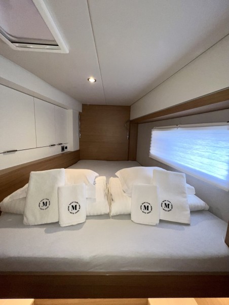 Catana Group Bali 4.2 - 4 + 1 cab. Honey Meadow
