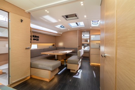 Dufour Yachts Dufour 470 - 4 + 1 cab. She