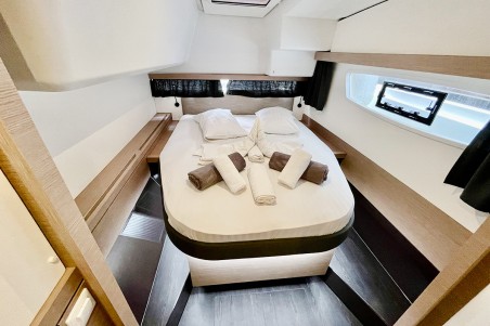 Fountaine Pajot Fountaine Pajot Isla 40 - 4 cab. Barnacle