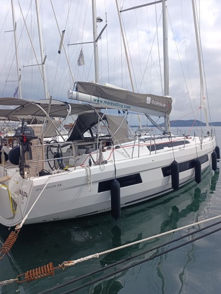 Dufour 48 | Yacht Charter Greece | Travelboat
