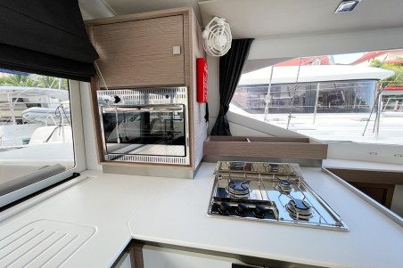 Fountaine Pajot Fountaine Pajot Isla 40 - 4 cab. Barnacle
