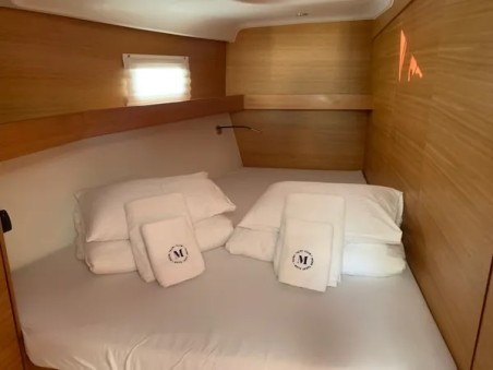 Elan Marine Elan Impression 50.1 - 5 + 1 cab. Long Island