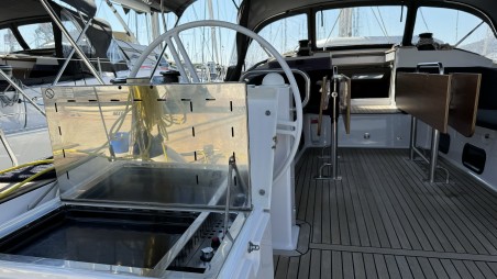 Elan Marine Elan Impression 50.1 - 5 + 1 cab. Miss Esme