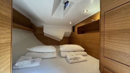 Elan Marine Elan Impression 50.1 - 5 + 1 cab. Miss Esme