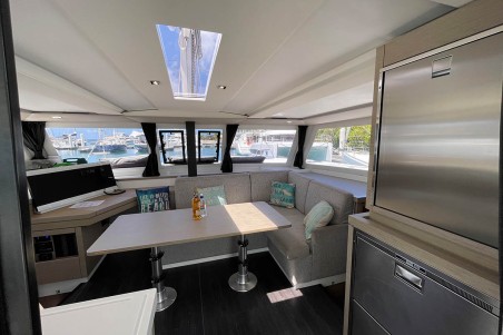 Fountaine Pajot Fountaine Pajot Lucia 40 - 3 cab. Jaxnjoe com