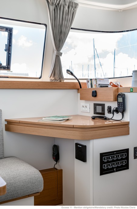 Excess Excess 11 - 4 + 1 + 1 cab. Team Let's Go