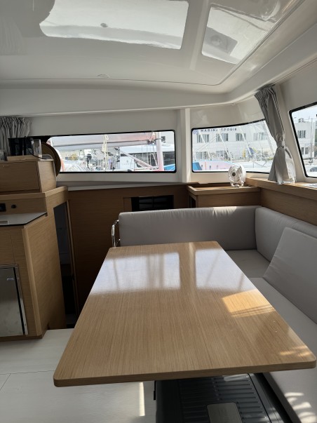 Excess Excess 11 - 4 + 1 + 1 cab. White Ivy