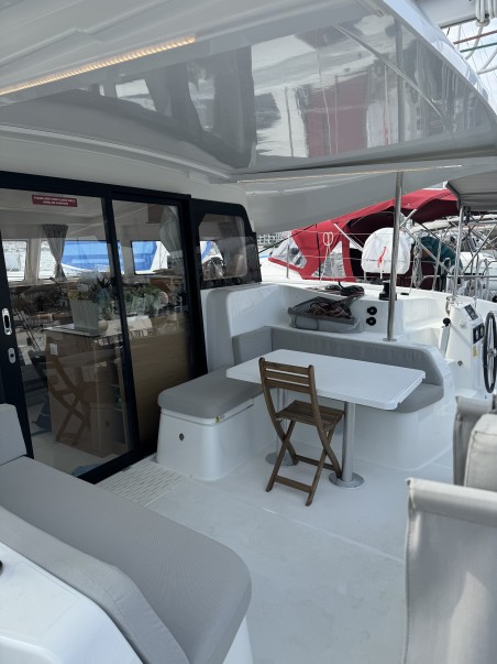 Excess Excess 11 - 4 + 1 + 1 cab. White Ivy