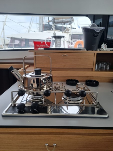 Excess Excess 11 - 4 + 2 cab. Ad Astra