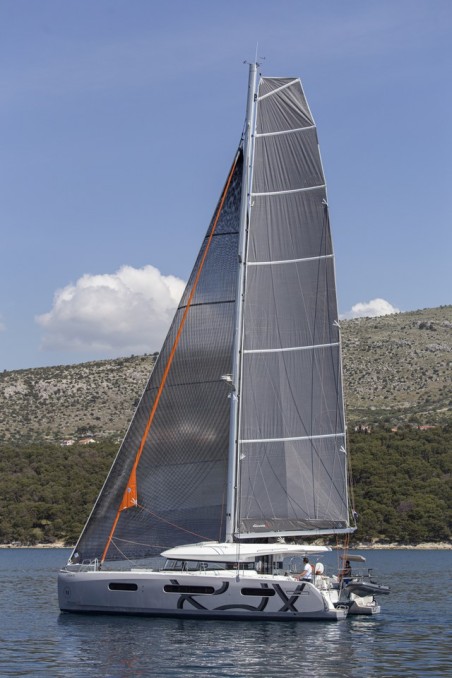 Excess Excess 15 - 6 + 2 cab. Tranquillity