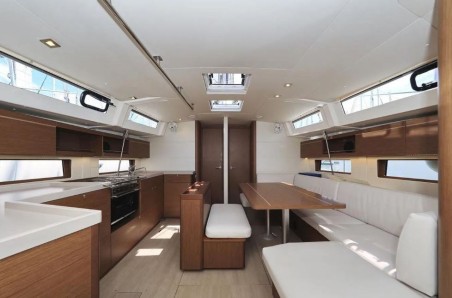 Bénéteau Oceanis 46.1 Enjoyablue