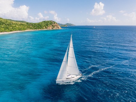 Bavaria Yachtbau Bavaria 37 - 2 cab. New Beginnings