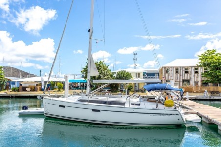 Bavaria Yachtbau Bavaria 37 - 2 cab. New Beginnings