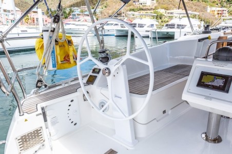 Bavaria Yachtbau Bavaria 37 - 2 cab. New Beginnings