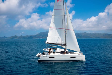 Fountaine Pajot Fountaine Pajot Astrea 42 - 3 + 1 cab. Pegasus