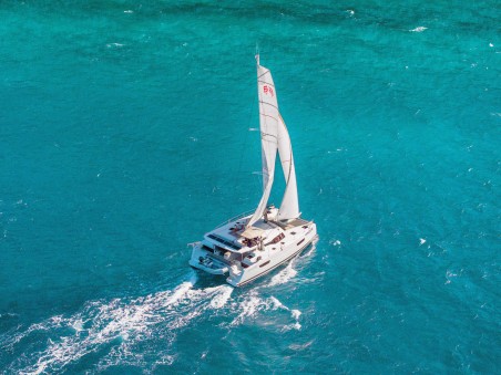 Fountaine Pajot Fountaine Pajot Astrea 42 - 4 + 1 cab. Rendezvous III