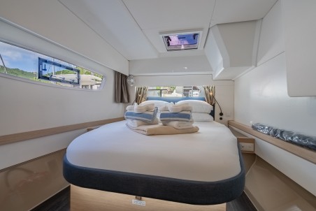 Fountaine Pajot Fountaine Pajot Astrea 42 - 4 + 1 cab. Rendezvous III