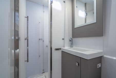 Fountaine Pajot Fountaine Pajot Astrea 42 - 4 + 1 cab. Rendezvous III